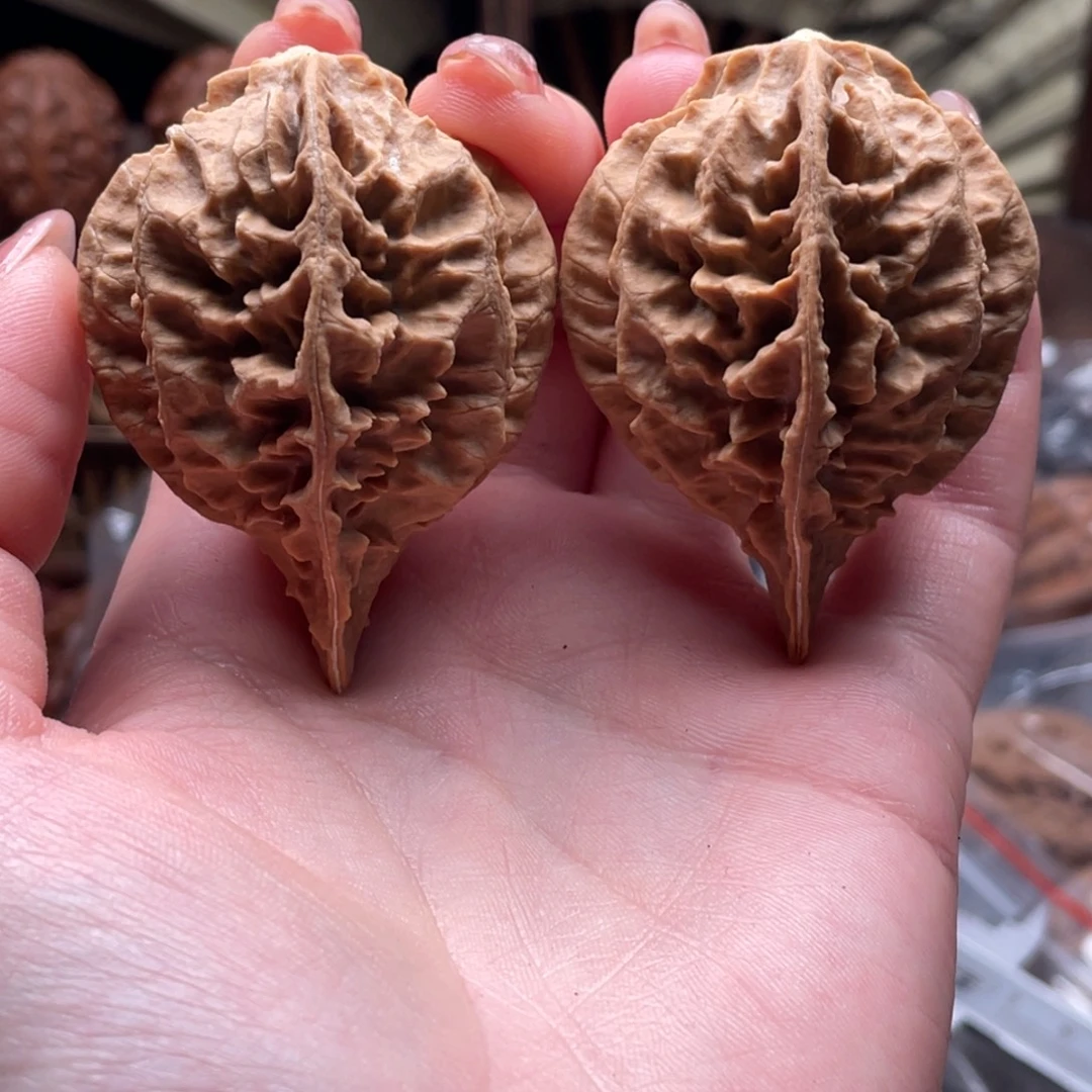 文玩核桃把件楸刀鱼15