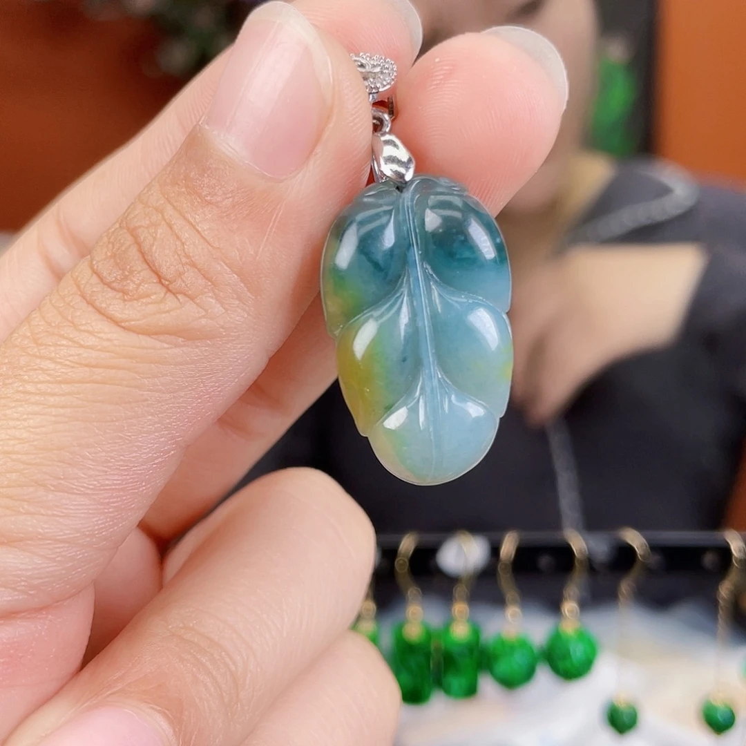 翡翠未镶嵌耳饰饰品