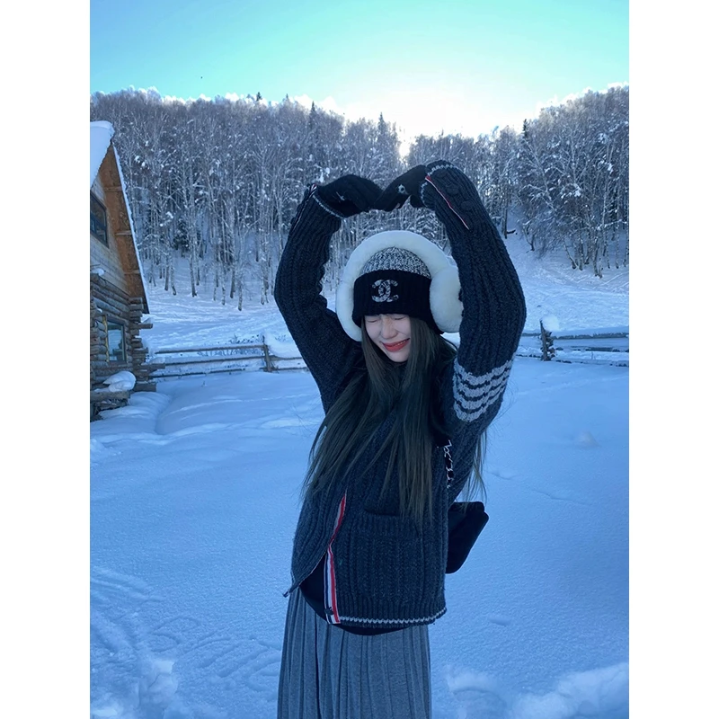 小君君布兰妮【TB高阶学院】重工Polo领粗针麻花羊毛毛衣开衫外套