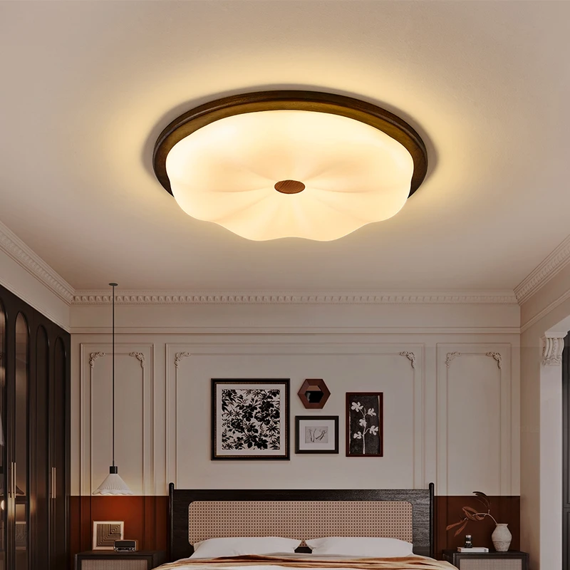 中古风卧室吸顶灯新中式法式复古奶油风轻奢高级感卧室书房护眼灯