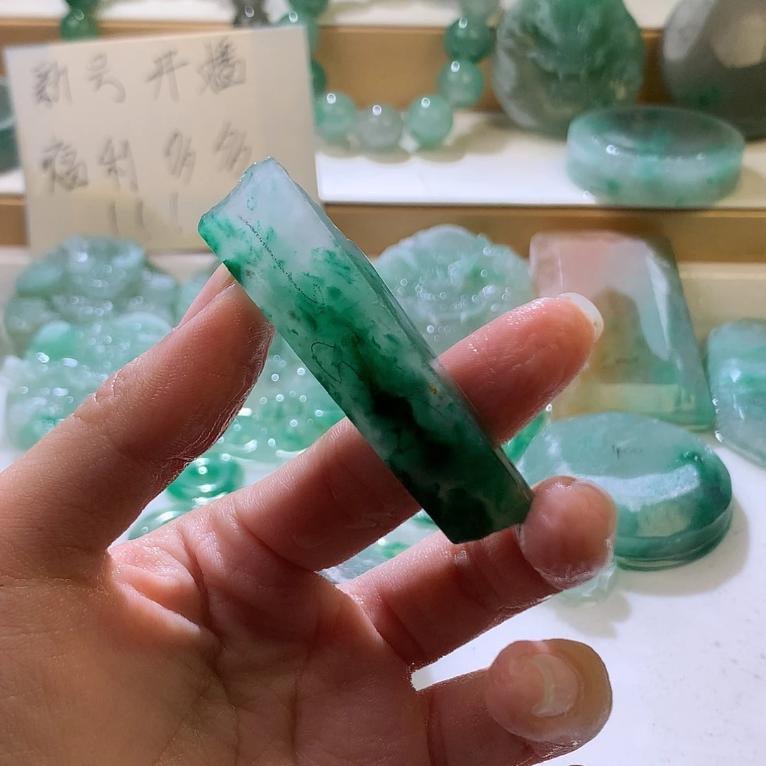 石英质玉未镶嵌珠宝半成品