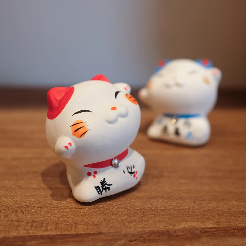 同合日本进口可爱如愿猫摆件日式可爱陶瓷手作迷你摆件创意礼物