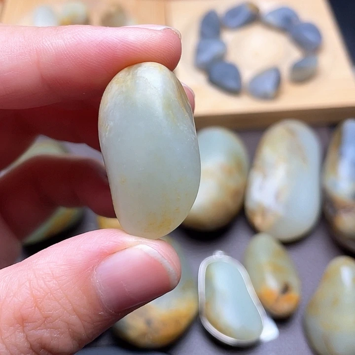 颈饰未镶嵌和田玉7
