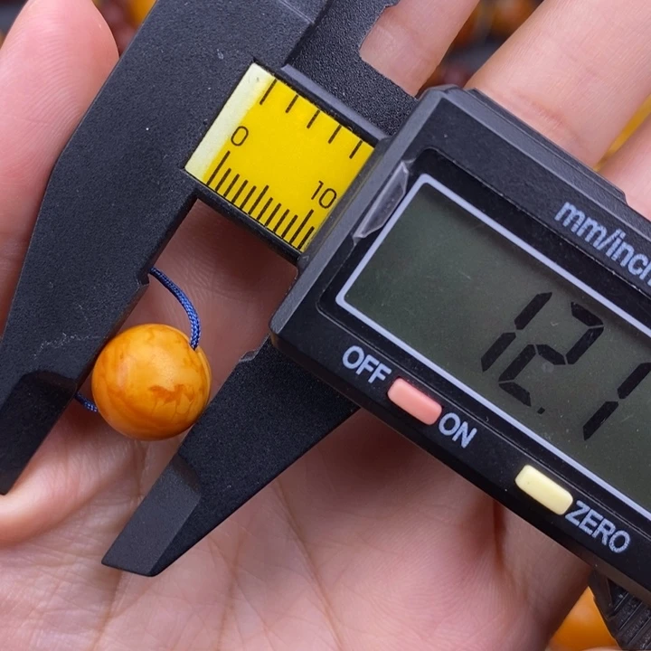 大***宙裸石蜜蜡未镶嵌蜜蜡M
