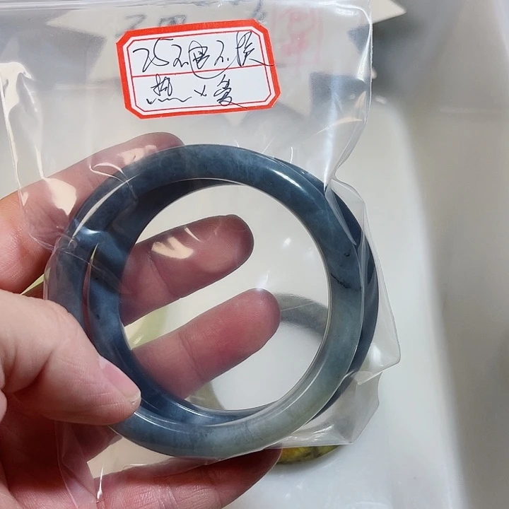 热***爱蛇纹石玉合金手镯