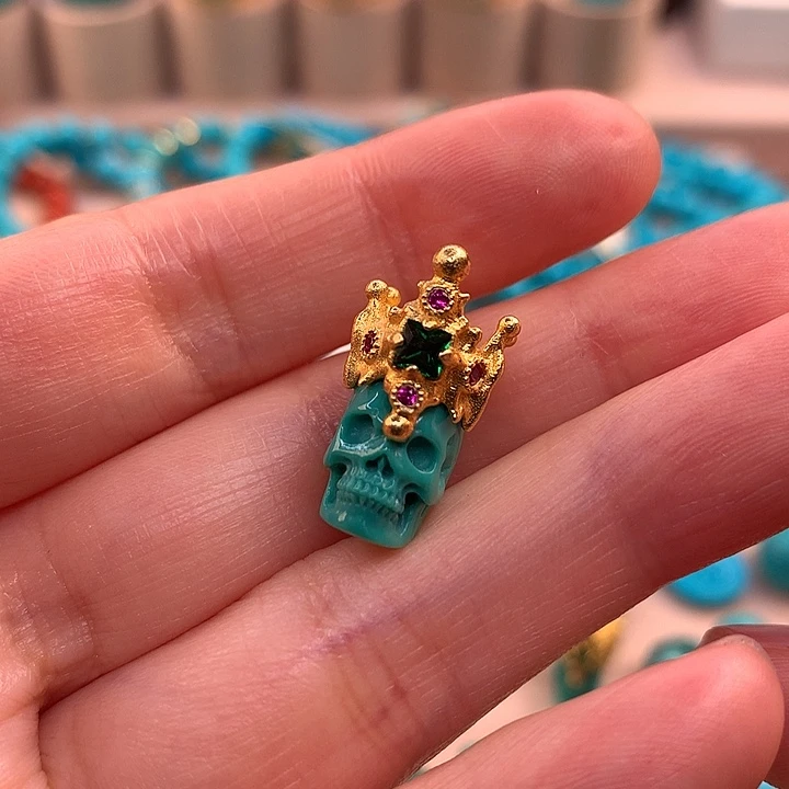 绿松石配饰未镶嵌