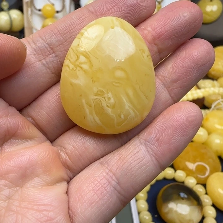 蜜蜡未镶嵌颈饰天然蜜蜡