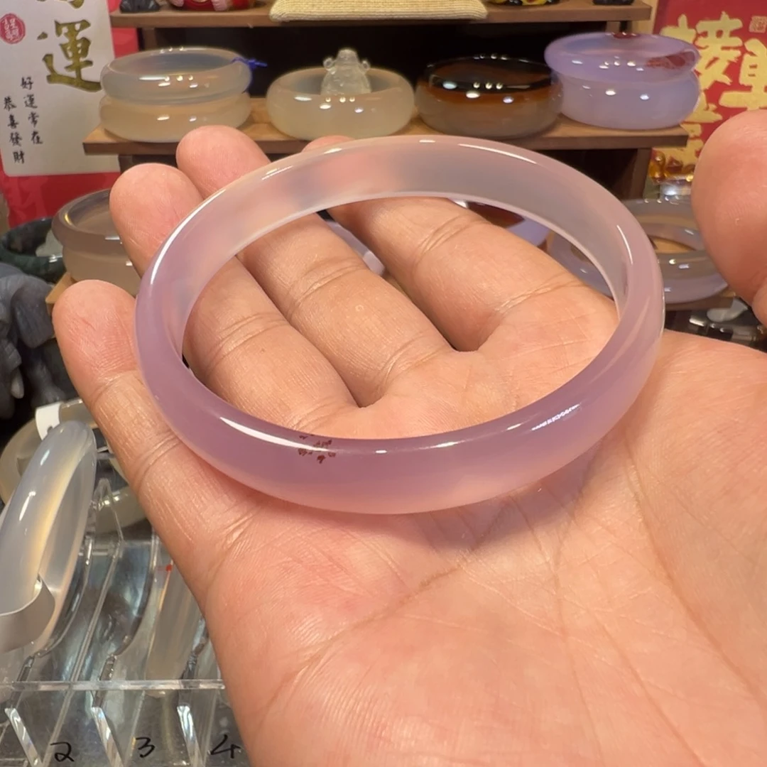 是****玛瑙/玉髓手镯未镶嵌