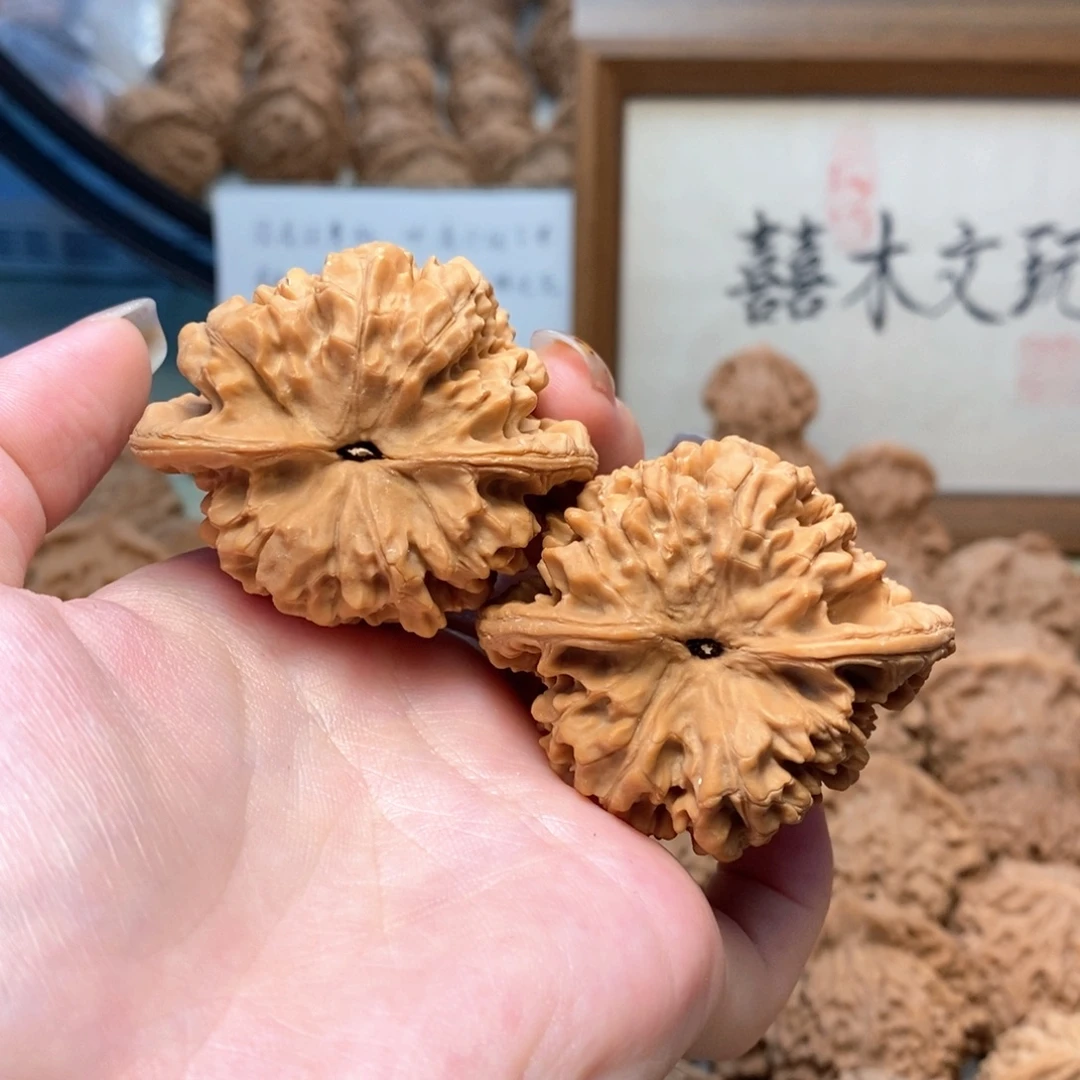 男***孩文玩核桃把件111111111111111