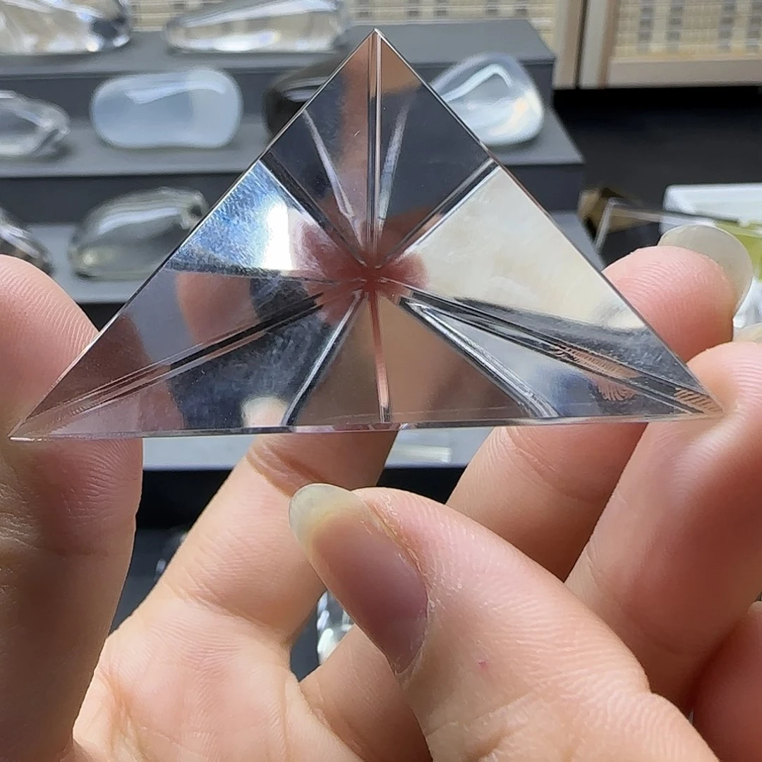 水晶天然摆件未镶嵌勇***怕