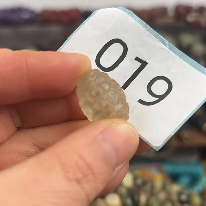 玛瑙/玉髓颈饰合金?****