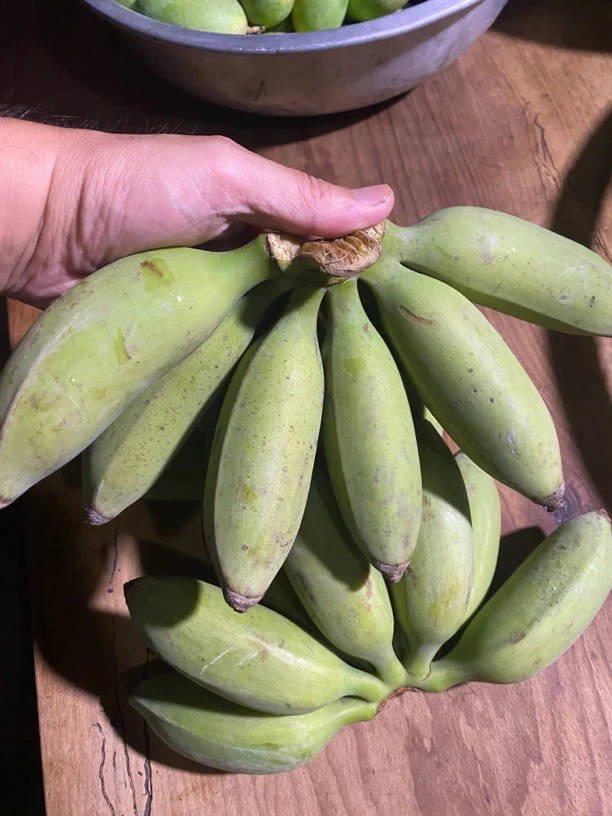 云南高山农家自种生态芭蕉软糯香甜老品种新鲜水果