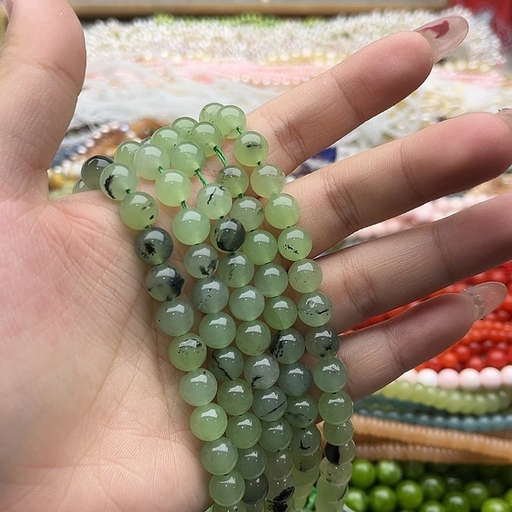 玛瑙/玉髓珠宝半成品未镶嵌一条8mm左右葡萄石珠