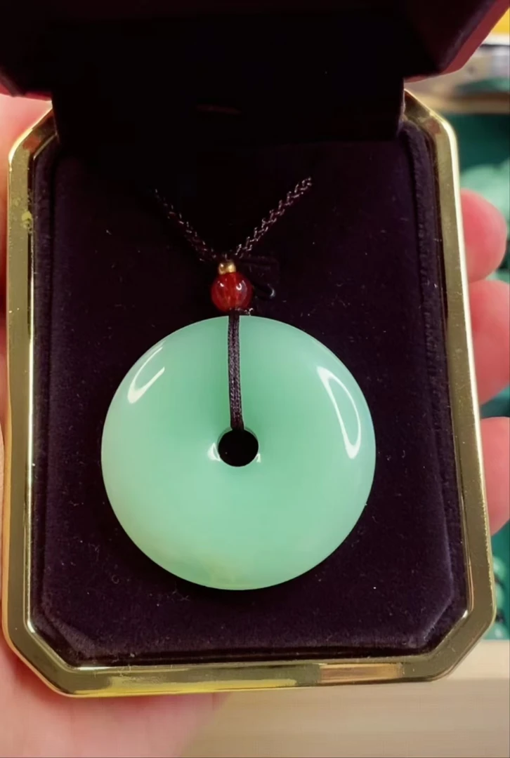 11.浅绿绳链新平安扣经典百搭款吊坠