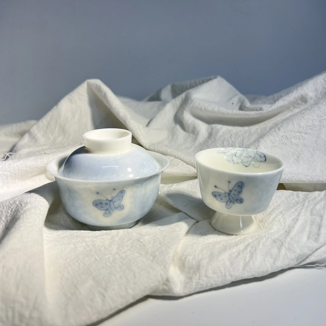 2月新008白瓷蓝蝴蝶系列小盖碗+小杯