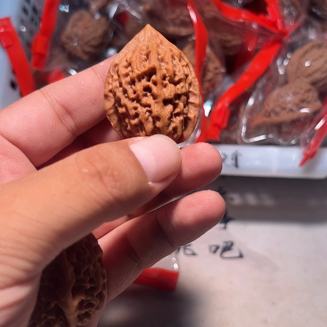 文玩核桃，躺地鸡心