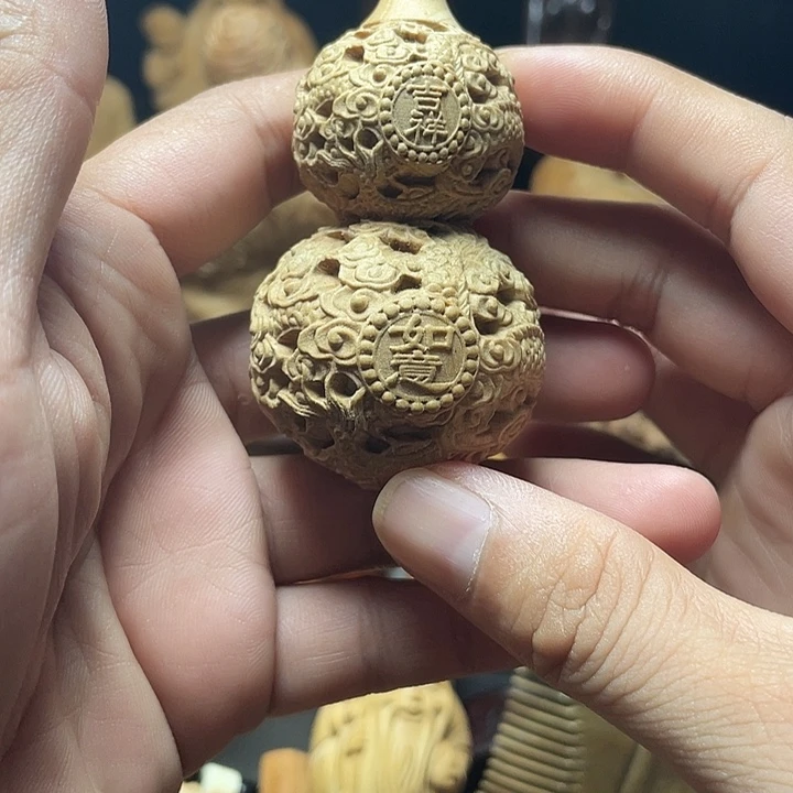 大叶紫檀（黑酸枝木类）
