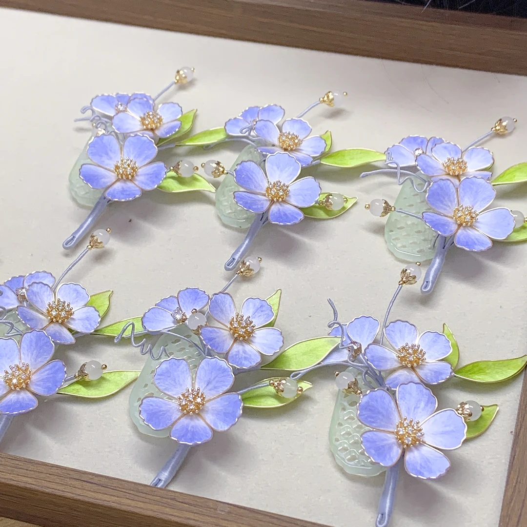 掐丝绒花带花窗默认边夹，可改主体