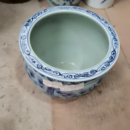 瓷片玩玩具枪毙吧热热的