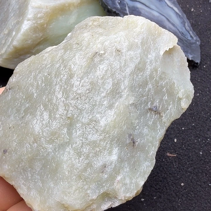 和田玉（糖玉）未镶嵌珠宝半成品