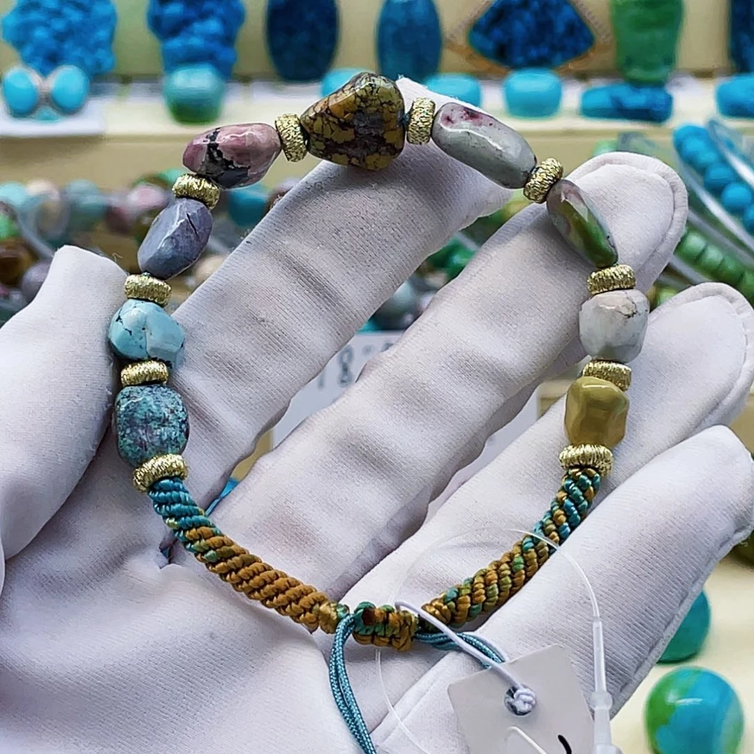 绿松石未镶嵌挂件