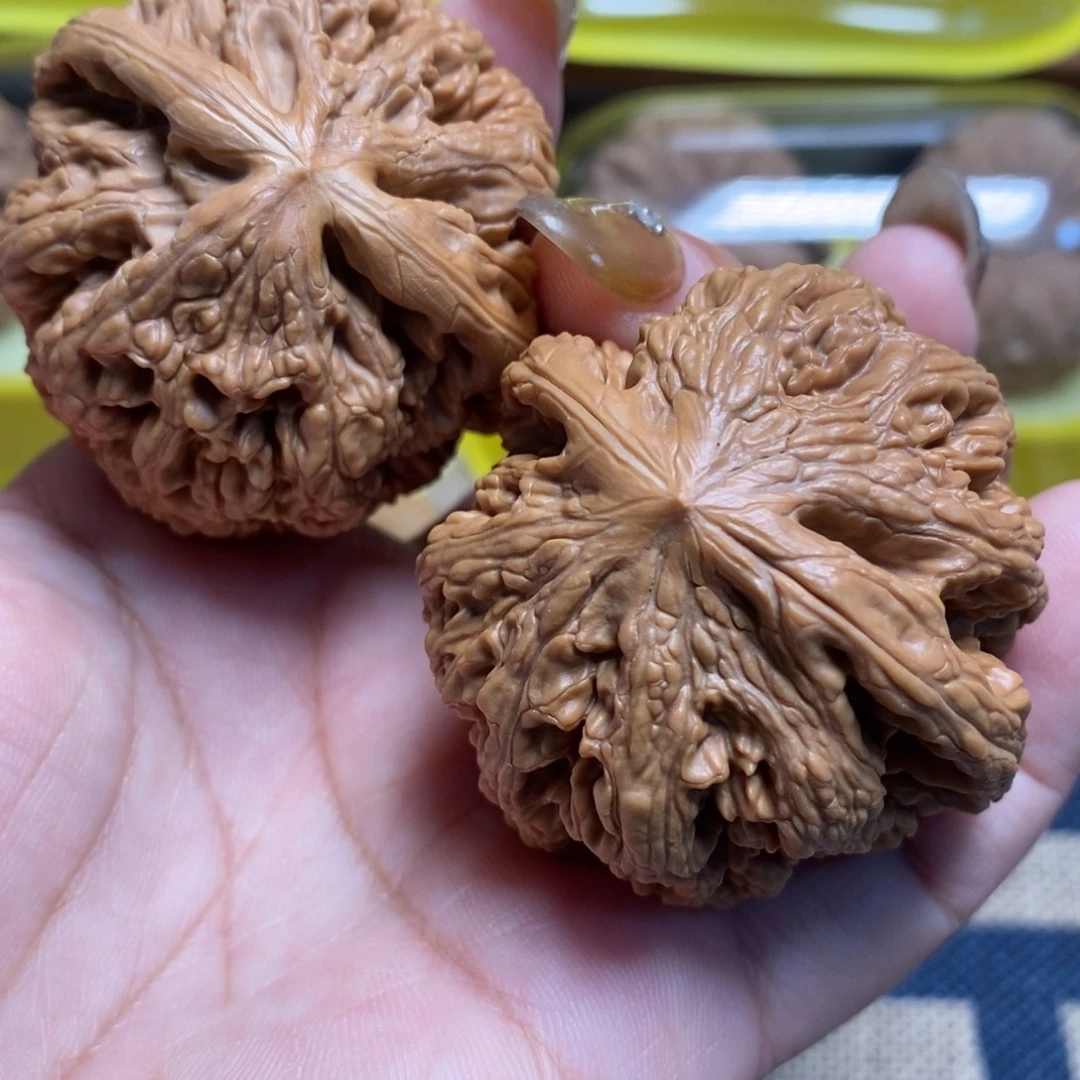 用***7吊坠文玩核桃粗筋