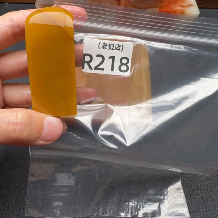 D***k老挝石老挝石 老挝石