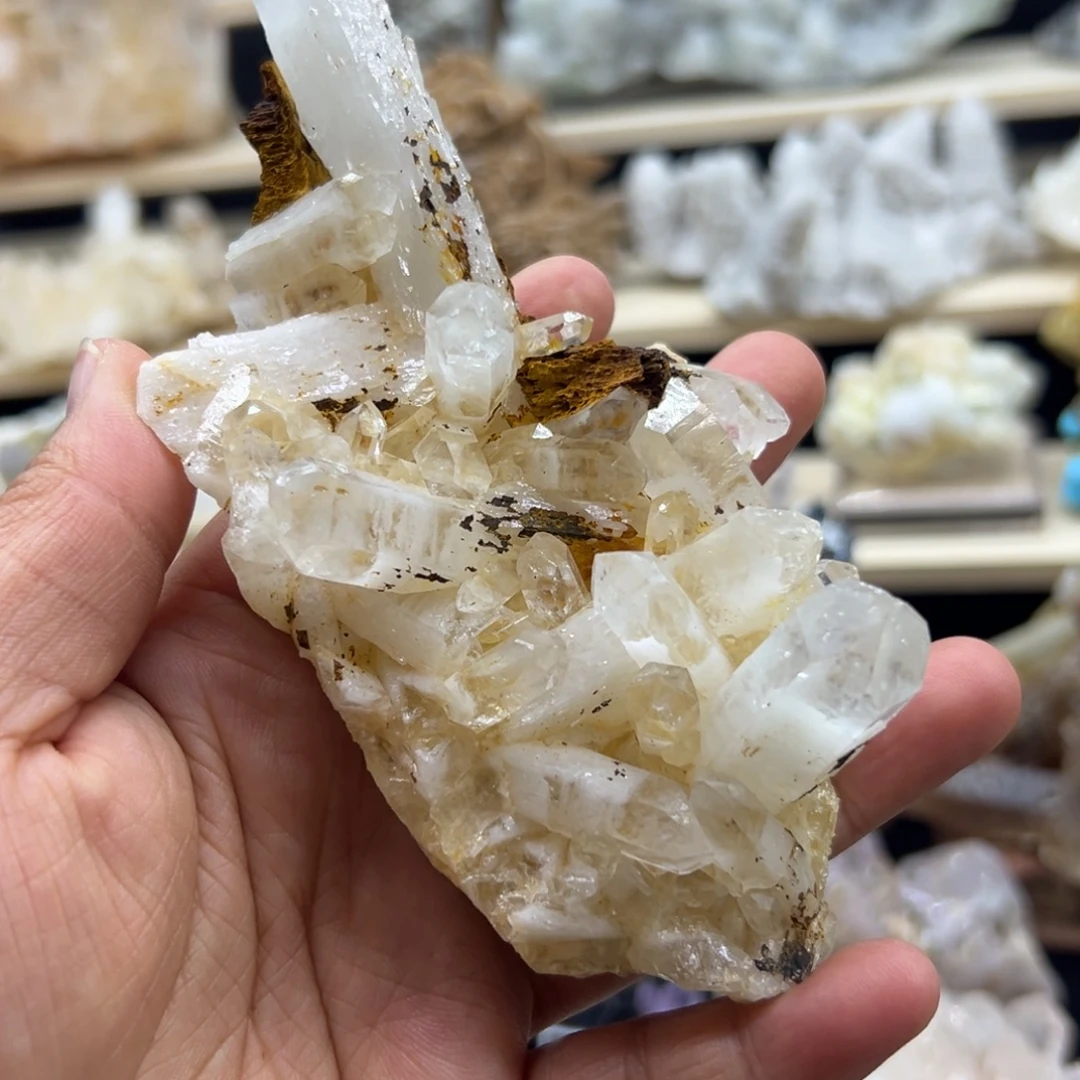 珠宝半成品水晶未镶嵌