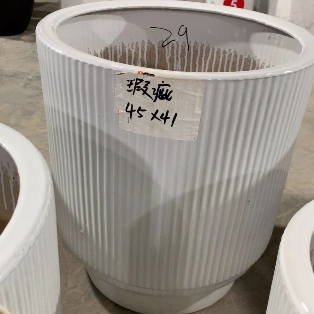 微瑕高温陶瓷花盆