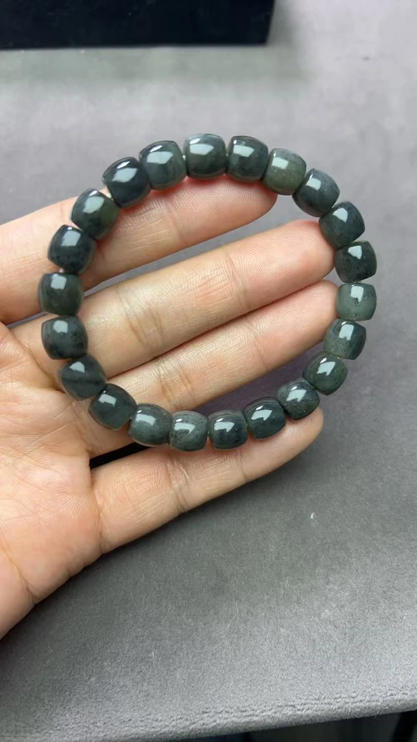 和田玉点墨青花手串