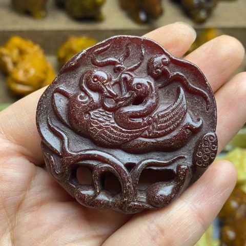 蛇纹石玉未镶嵌颈饰138