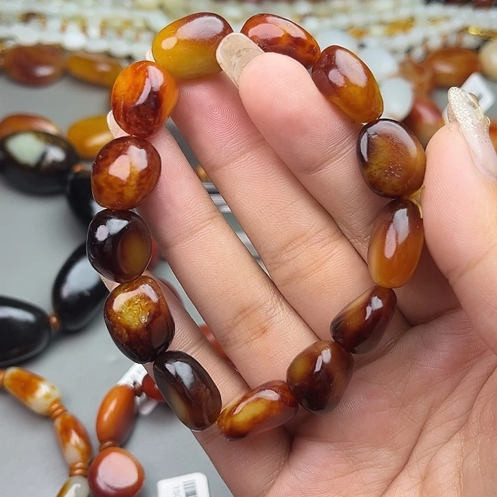 和田玉（糖玉）未镶嵌手链