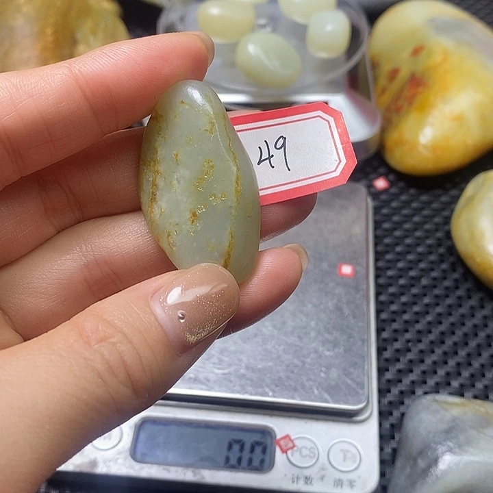 和田玉未镶嵌珠宝奇石49