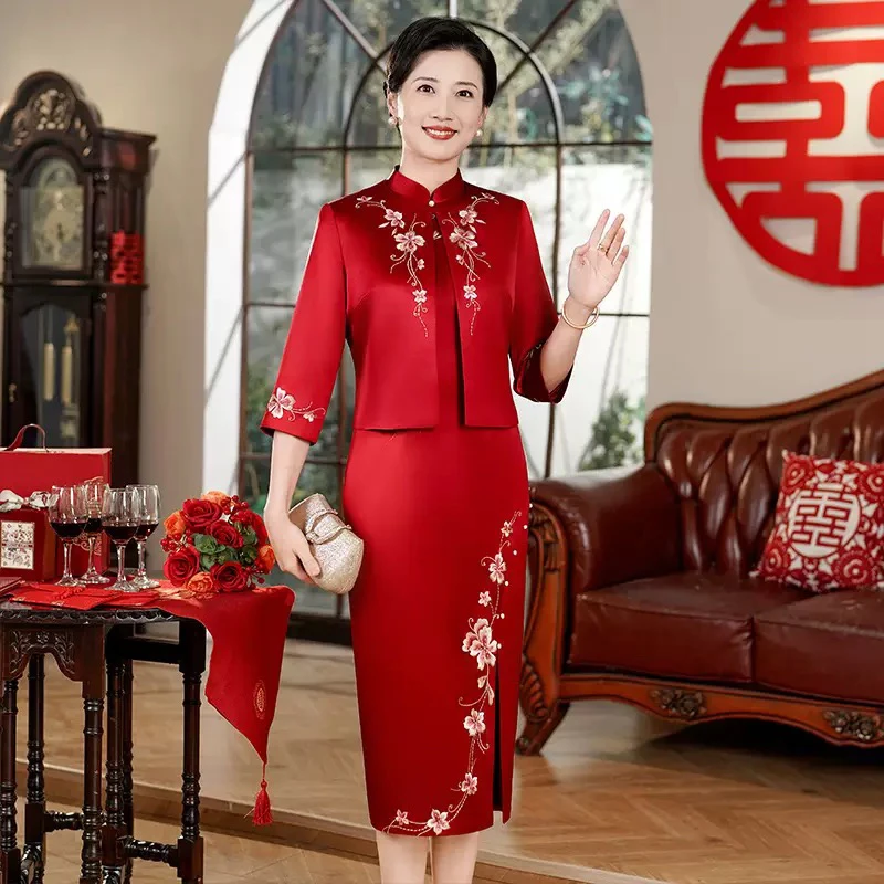 喜婆婆妈妈装2025新款爆款高端气质新中式大码酒红色上等高档旗袍