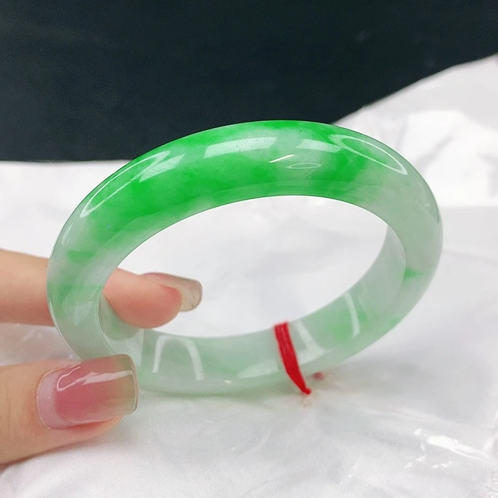 翡翠未镶嵌手镯圈55.5，34086