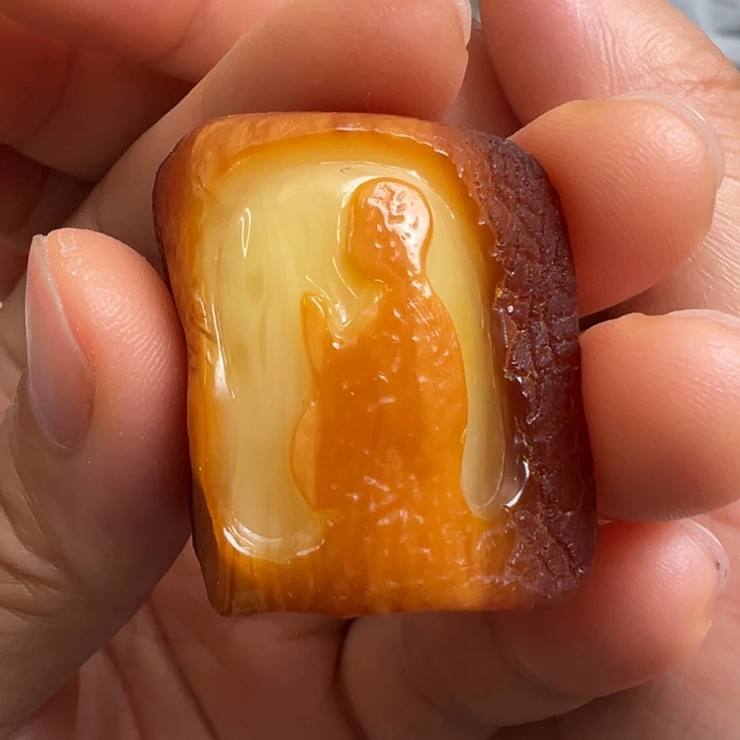 未镶嵌蜜蜡裸石蜜蜡