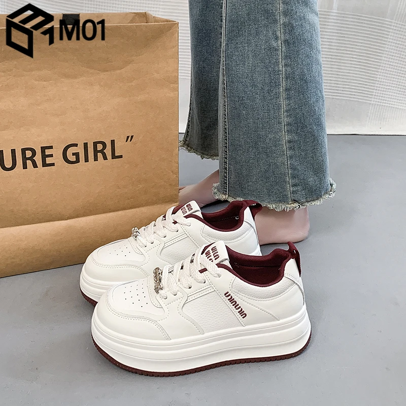 M01厚底小白鞋女2025年春季新款松糕百搭休闲面包鞋增高运动板鞋