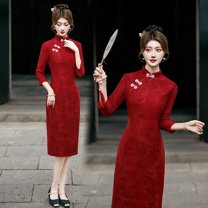 秋冬中式红色长袖礼服女款旗袍2025新款爆款日常可穿连衣裙改良款