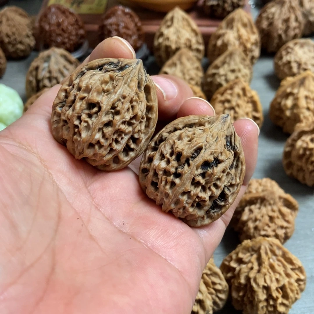 文玩核桃吊坠秦岭公子36尺