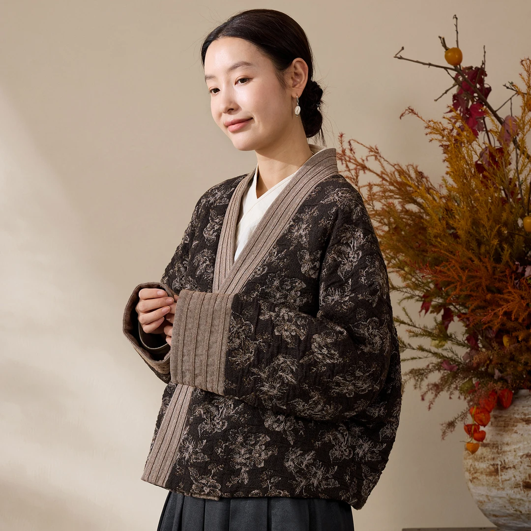 【尘寰慢】吉祥羽儿原创中式羊毛棉混纺色织提花陶瓷扣夹棉短外套