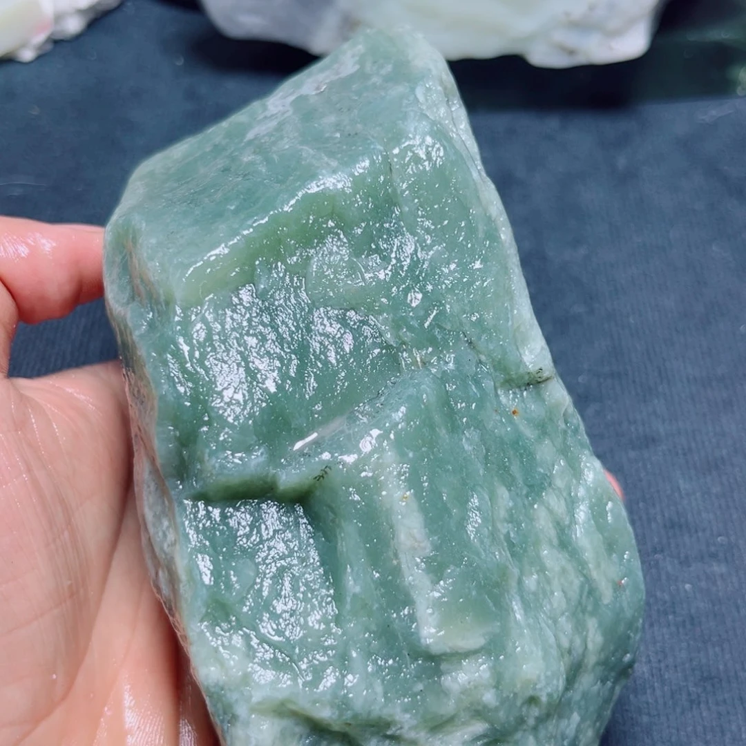 未镶嵌和田玉珠宝奇石