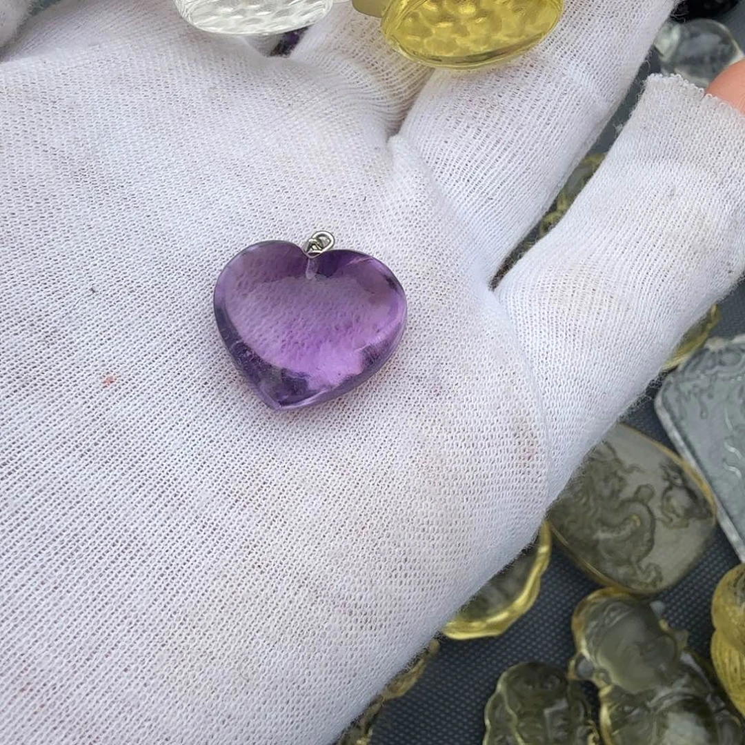 愛***寶未镶嵌车挂水晶水晶