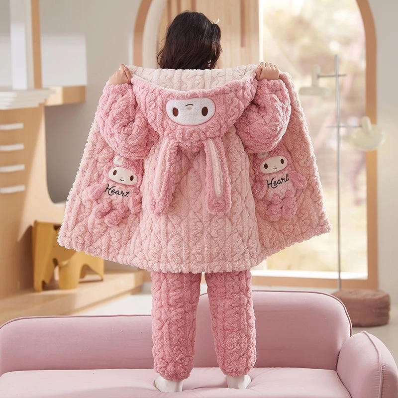 三层夹棉加厚女童睡衣冬季加厚款珊瑚绒三层夹棉款宝宝睡衣套装潮