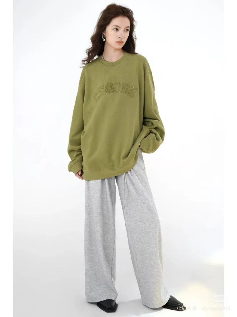 A26-4两色”同色字母“毛衣（2003）