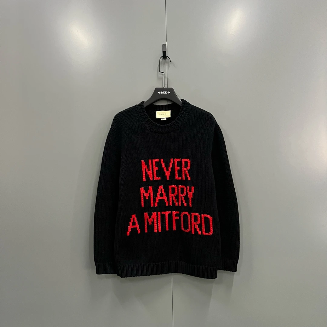 99新 GUCCI/古驰 h924  黑色字母嵌花针织衫 XS码 011650