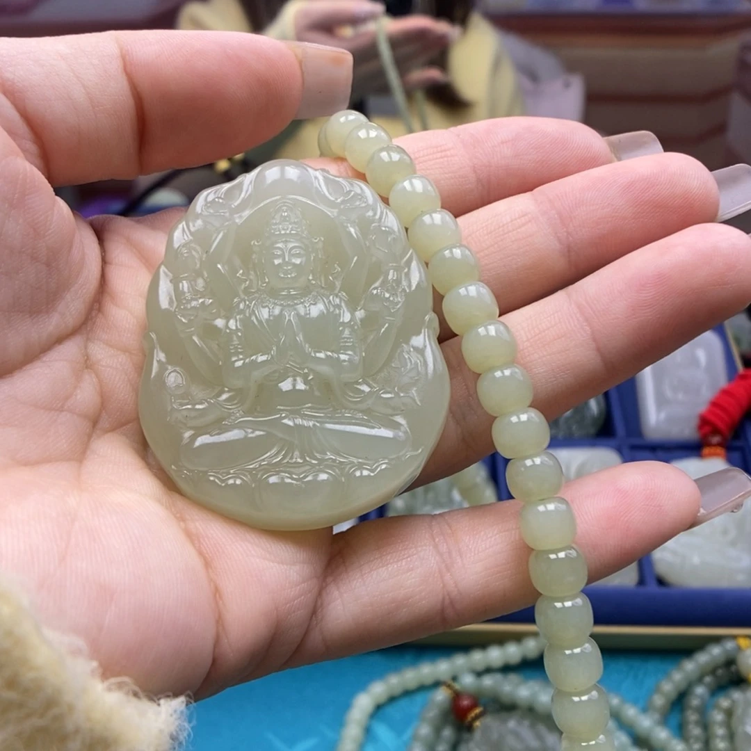 和田玉颈饰未镶嵌叶*好