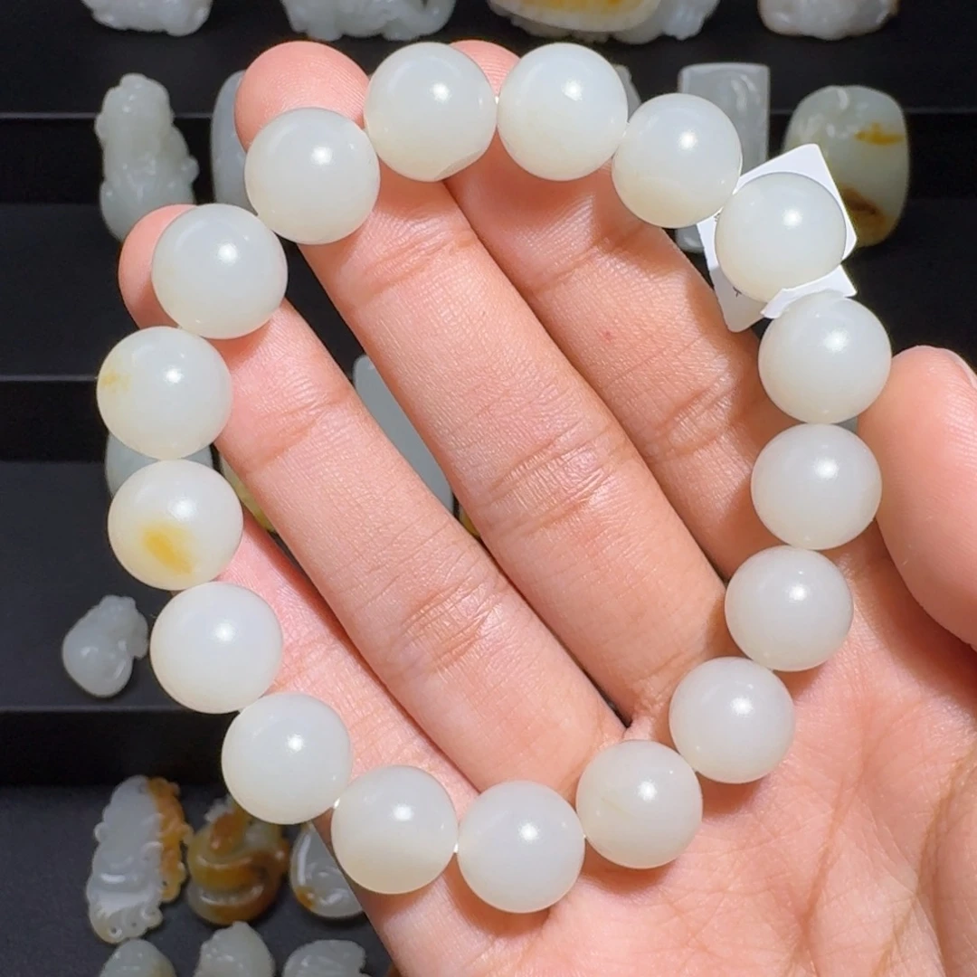 和田玉（子料）未镶嵌颈饰大**条