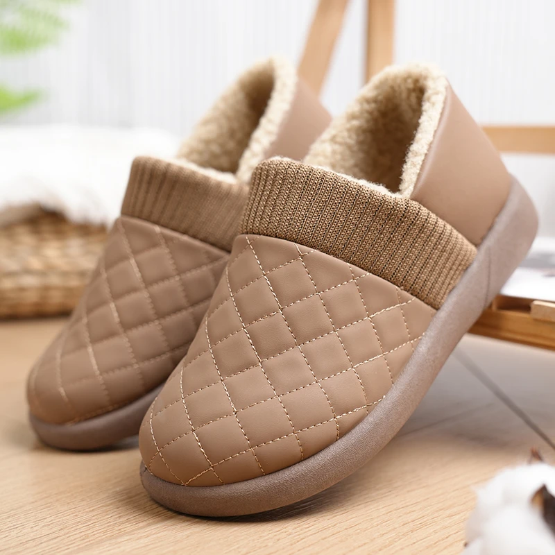 防水保暖雪地靴棉靴加绒防滑妈妈鞋老北京布鞋短靴女冬季皮面棉鞋