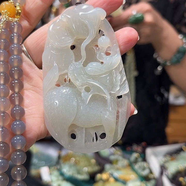 未镶嵌岫玉毛衣链