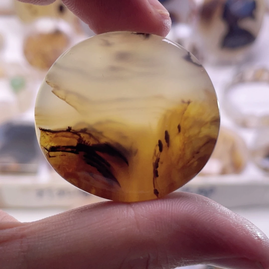 锦***石玛瑙/玉髓未镶嵌珠宝奇石